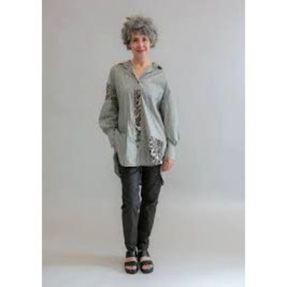Alembika Pinstriped Oversized High-Low Tunic Top Floral Accents, Size L